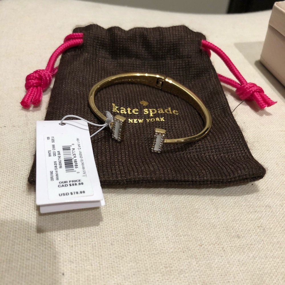 Kate Spade ♠️ Raising the Bar Gold Bangle Bracelet